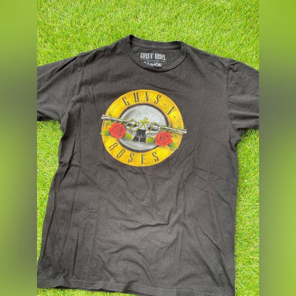 2/$30 Guns and Roses Over Sized Graphic Tee- small